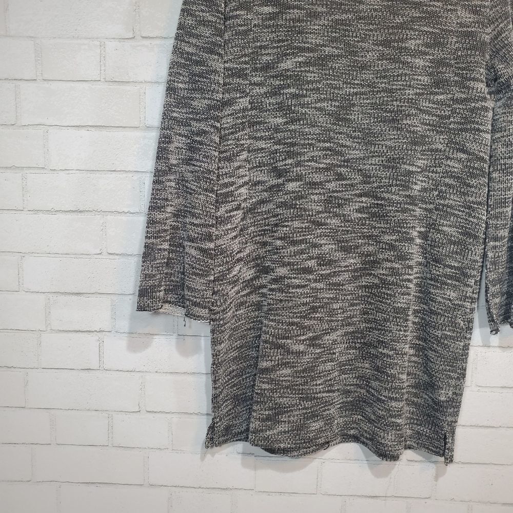 Foreign Exchange sweater - Picture 10 of 15